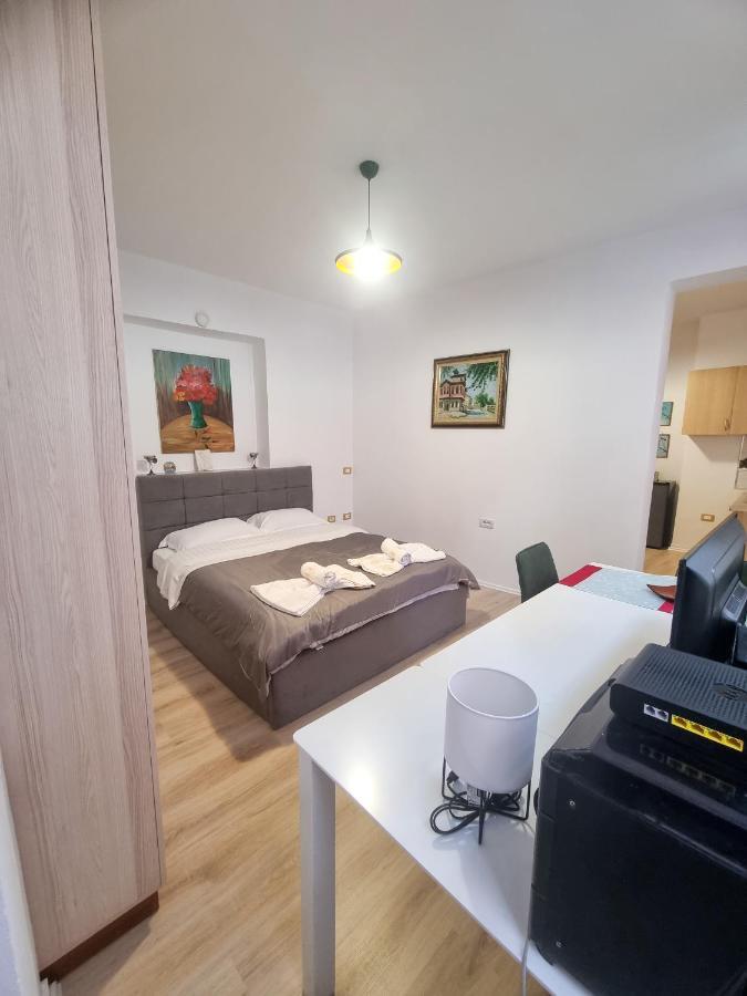 Cozy Apartment In City Center Tiran Dış mekan fotoğraf
